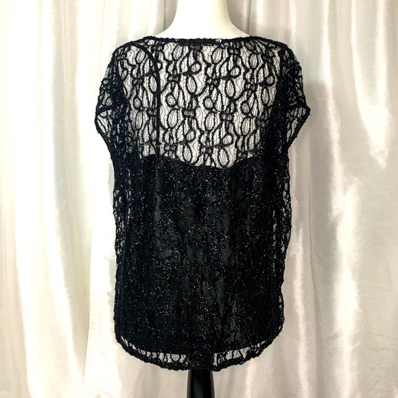 Peter Nygård sleeveless black lace top, size 12 P. - Picture 2 of 4